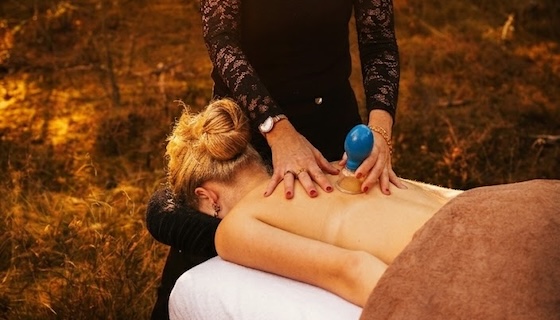 cupping 560x320